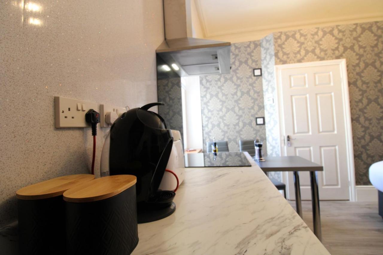 The Gwydir Ground Floor Studio لاندودنو المظهر الخارجي الصورة